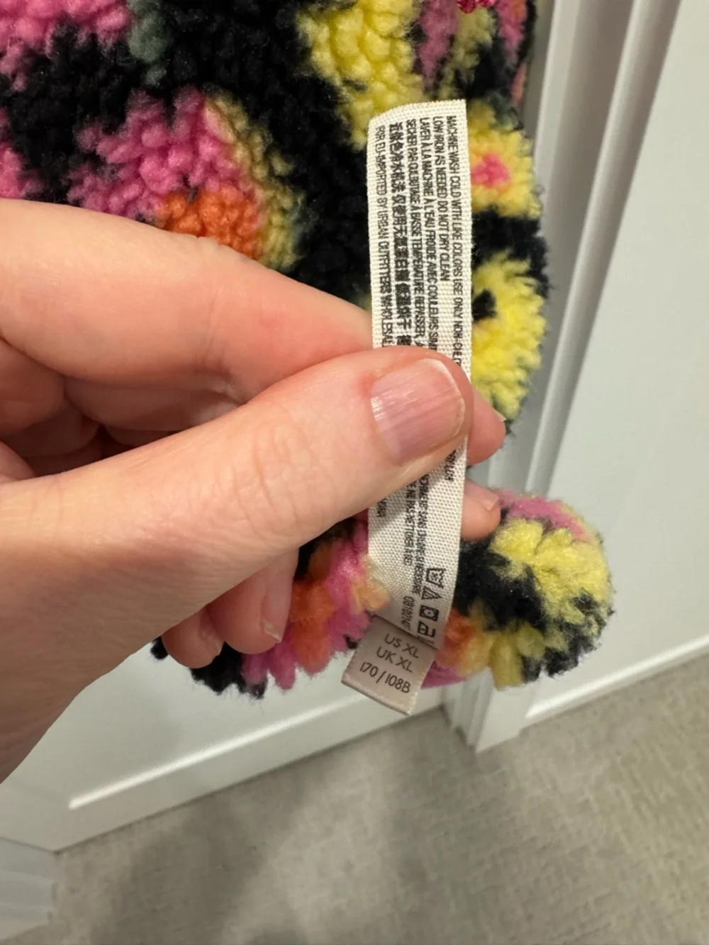 Free People Rocky Ridge Hit the Slopes fleece - Pink & Yellow daisy print - Picture 6 of 7